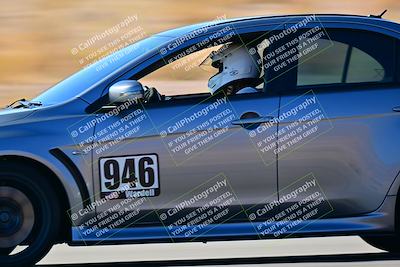 media/Oct-18-2025-Extreme Speed (Sat) [[d6d7e1fef1]]/Group 2 Green/Session 1 (Turn 4)/